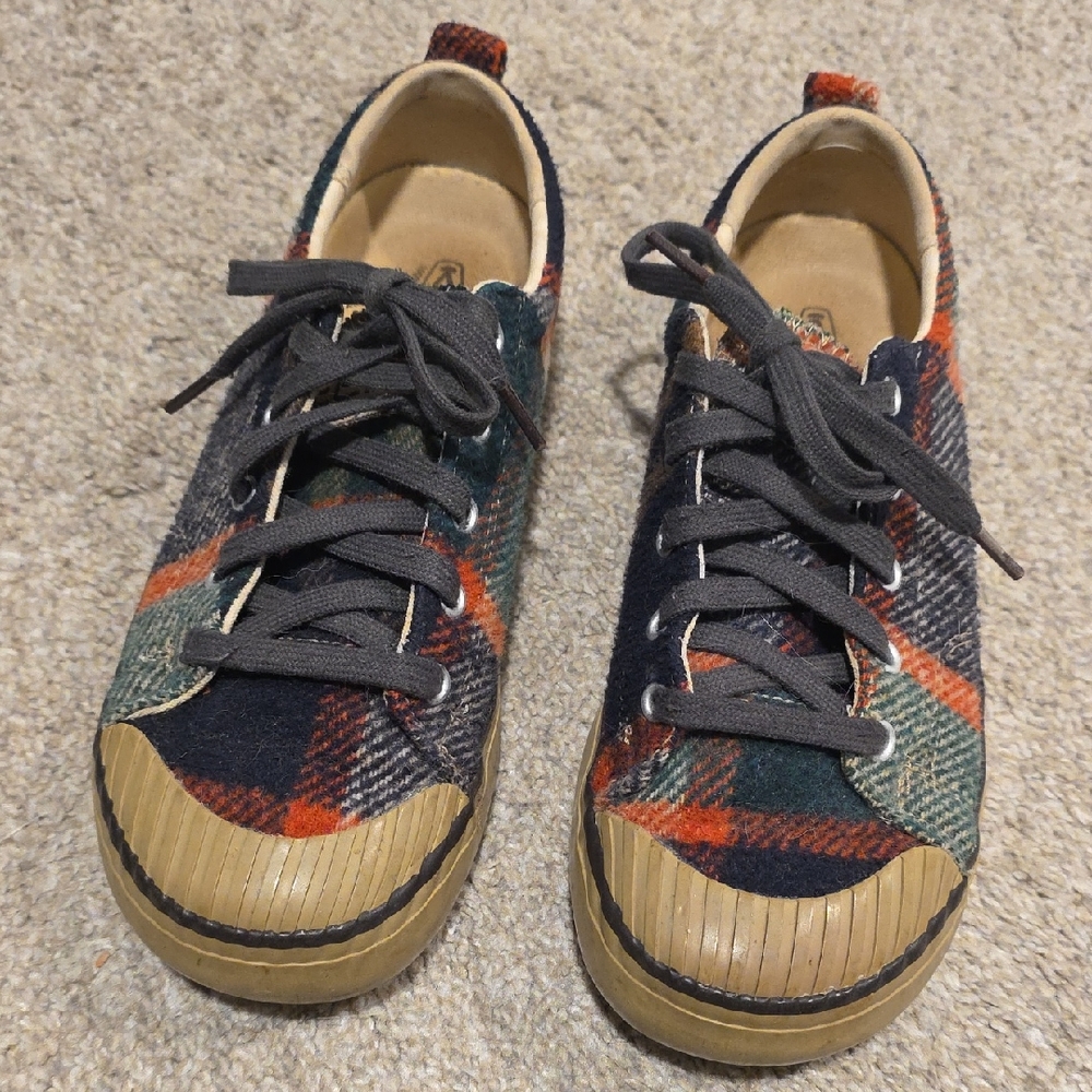 SOLD Keen Elsa Wool Plaid Lace-Up Sneakers